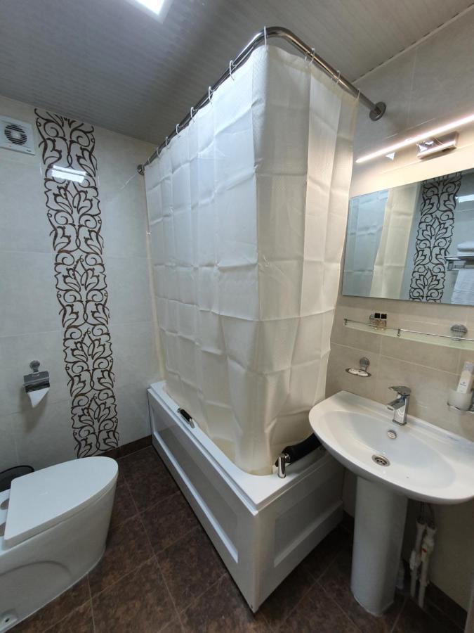 Artist Regenci Hotel Tasjkent Eksteriør billede
